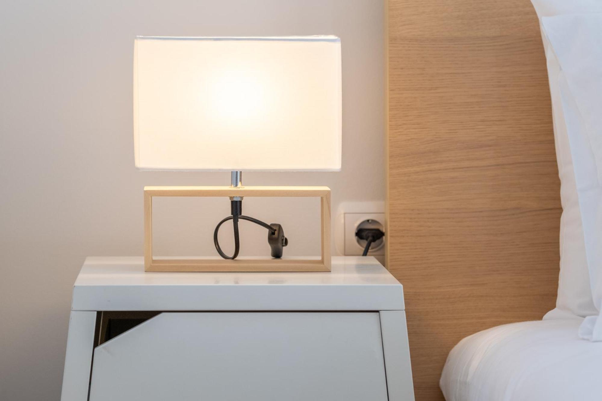 Lovely And Modern 3Bd Apartment Close To Ampelokipoi Metro أثينا المظهر الخارجي الصورة