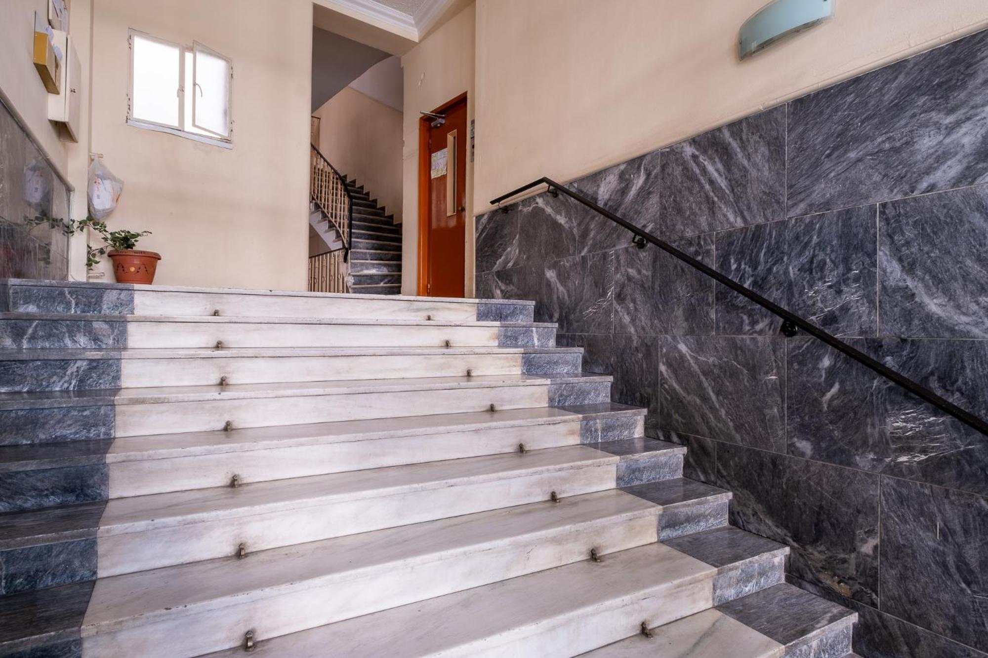 Lovely And Modern 3Bd Apartment Close To Ampelokipoi Metro أثينا المظهر الخارجي الصورة